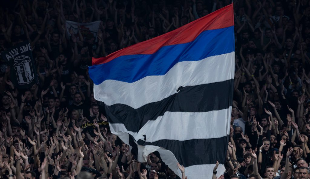 PORUKA NAVIJAČA PARTIZANA „Grobari“ rekli šta misle o „bratstvu“ sa Panatinaikosom (FOTO)