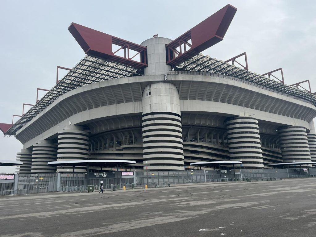 KIVNI NA „ROSONERE“, POŠTUJU ZVEZDU Gazeta delo Sport: Nemojte da vas zavara tabela (FOTO)