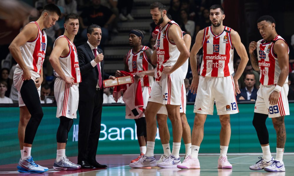 KOŠARKA BEZ BEKOVA KAO TORTA BEZ ŠLAGA Dva igrača su podbacila u Istanbulu, oni su morali da dotuku Efes!