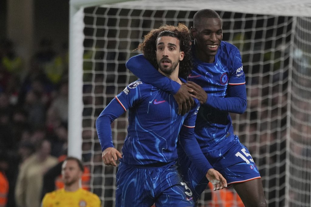 PREMIJER LIGA Čelsi prvi do lidera, „pevci“ pregazili Sautempton