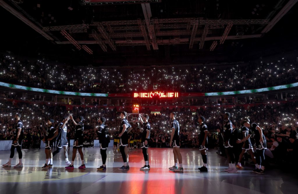 SJAJAN POTEZ CRNO-BELIH Partizan podržao akciju koja je oduševila sve u Areni (FOTO)