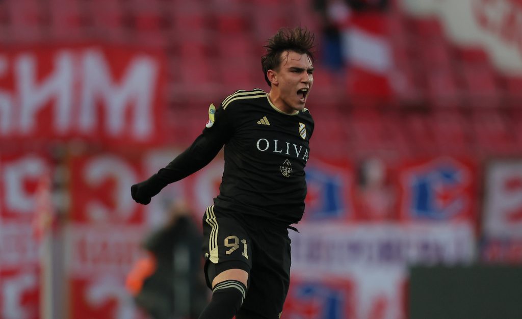 IMALI SU TERZIĆ I MARIN ŠTA DA VIDE Golčina mladog Cvetkovića za vođstvo Čukaričkog! Poneo Rodića na leđima (VIDEO)