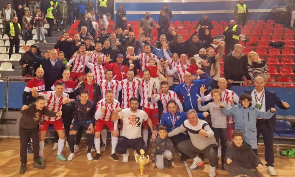 ZVEZDA UBEDLJIVA U DERBIJU Crveno-beli nadigrali Partizan i poneli trofej Kupa Beograda (VIDEO)