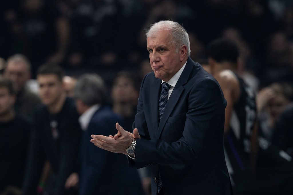 OBRADOVIĆ: Ova četiri košarkaša su preokrenula utakmicu! Počeli smo da se bacamo po terenu, da i ovi mlađi shvate