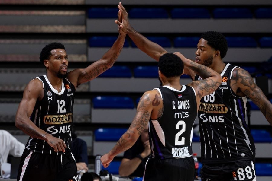 Karliku teško pao odlazak Tajrika Džonsa?! Ovom porukom se oprostio (FOTO)