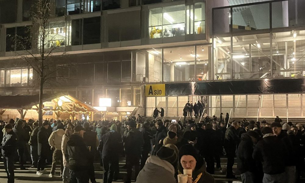 ATMOSFERA ISPRED „VANKDORFA“ Štandovi sa hranom, pićem i navijačkim rekvizitima! (FOTO/VIDEO)