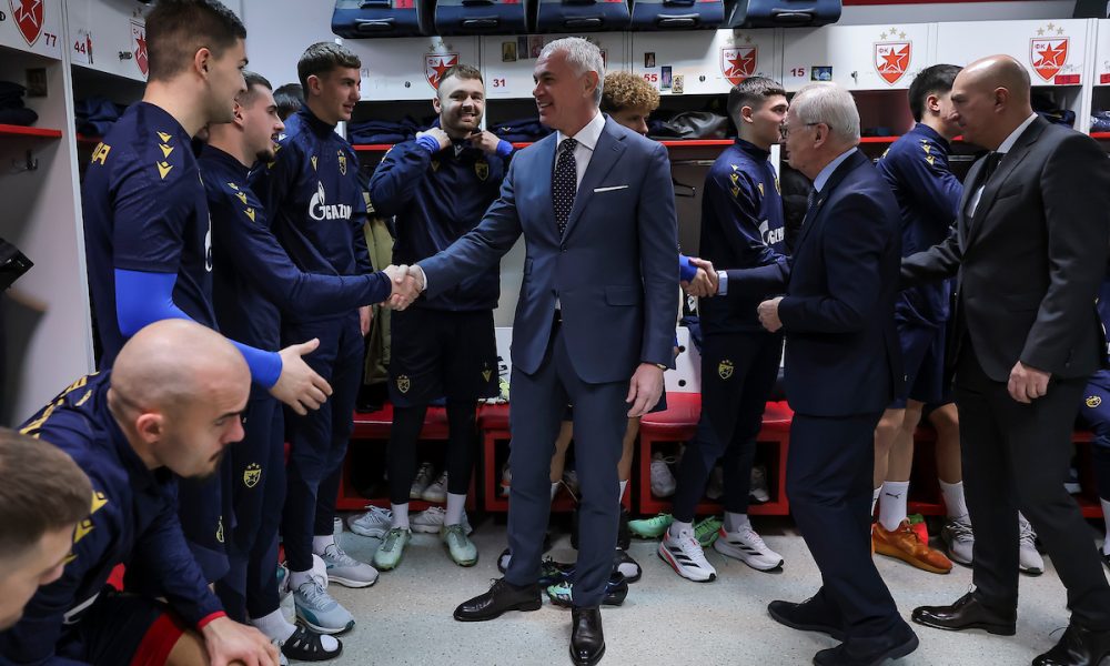 MOŽDA JE SADA PRAVI ČAS DA ZVEZDAŠI ZAPEVAJU DŽEJOV HIT: Uspori malo, „upravo“, sestro!