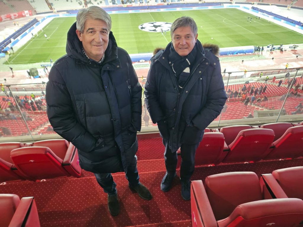 RADNI ZADATAK Selektor i direktor u loži prate megdan Lige šampiona