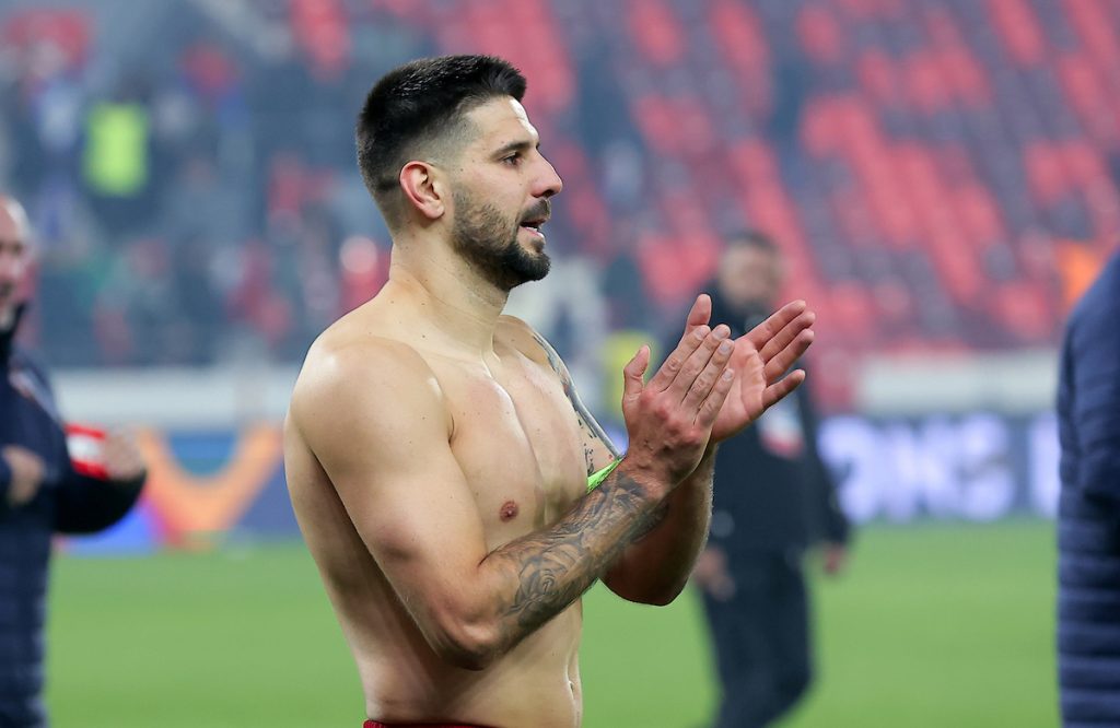 OTKRIVAMO Mitrović obnovio povredu! Evo koliko će da pauzira