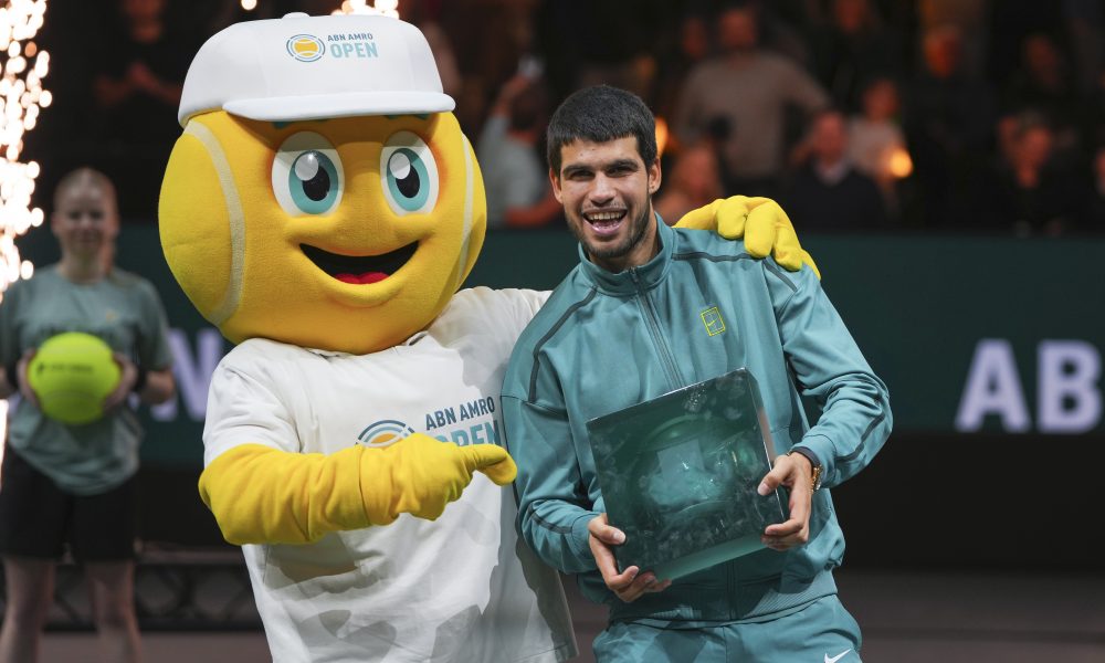 PRVA TITULA NA BETONU U DVORANI Alkaraz osvojio Roterdam za 17. recku u karijeri