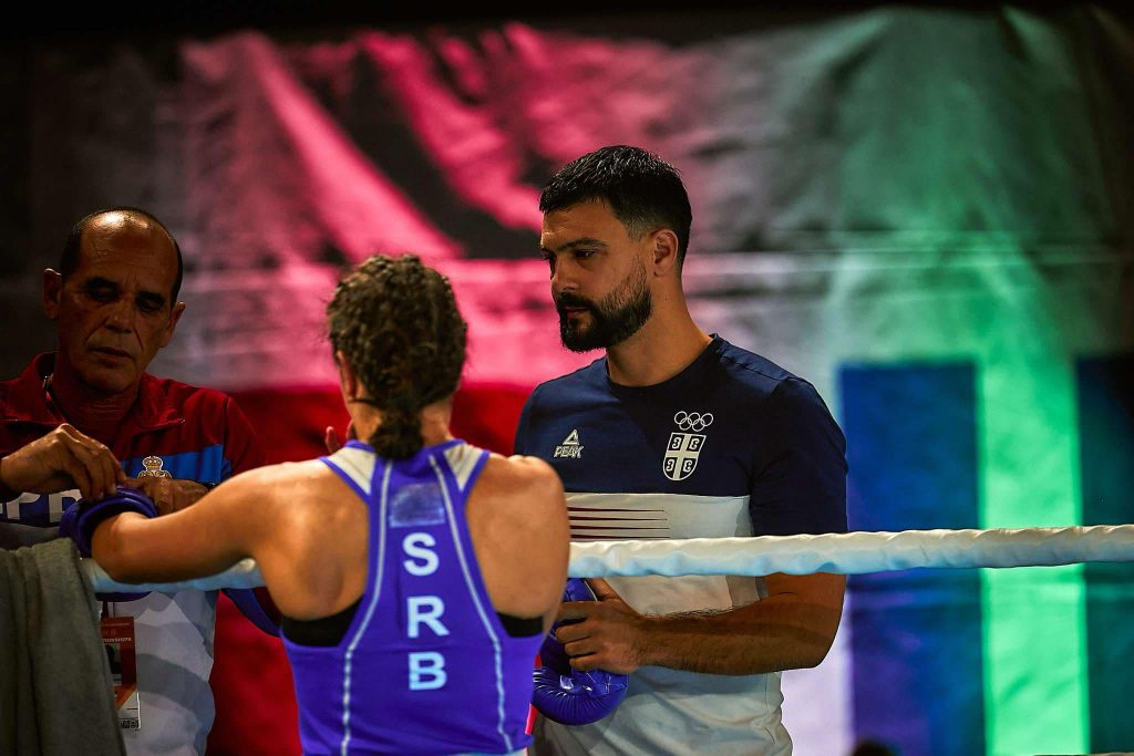 SELEKTOR SRPSKIH BOKSERKI – MIRKO ŽDRALO: Kako rade i treniraju verujem da svaka devojka može da donese Srbiji istorijsku medalju na SP!
