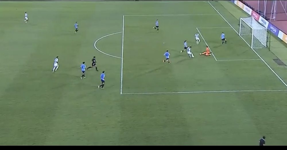 ARGENTINCI NE MORAJU DA BRINU Raste novi Mesi! Au, kakav gol tinejdžera Mančester sitija (VIDEO)
