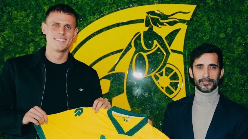 PROMENIO KLUB Visoki golgeter posle Engleske izabrao Holandiju