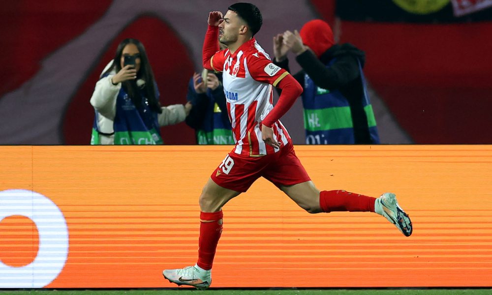 Radonjićev noćni odgovor na: „Pio je i spavao na klupi“ (FOTO)