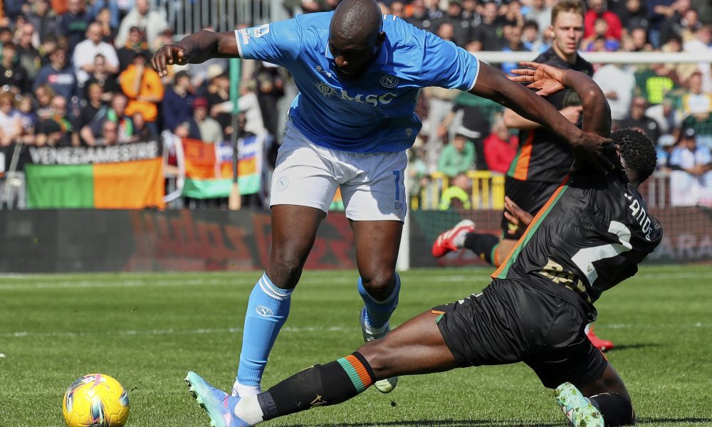 Problem za Napoli: Lukaku se povredio, možda mora na operaciju