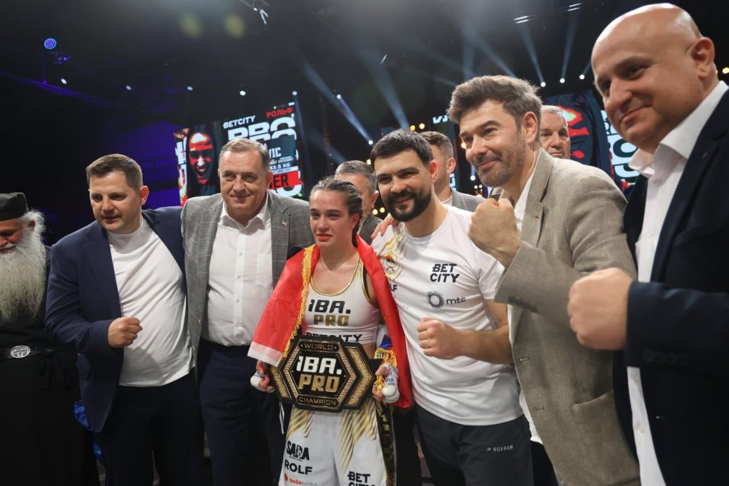 Sara Ćirković je IBA šampion sveta!
