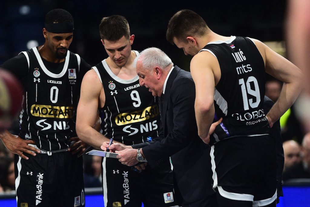 Svi pričaju o Željkovom tajm-autu! Obradović poslao moćnu poruku, pa sočno opsovao