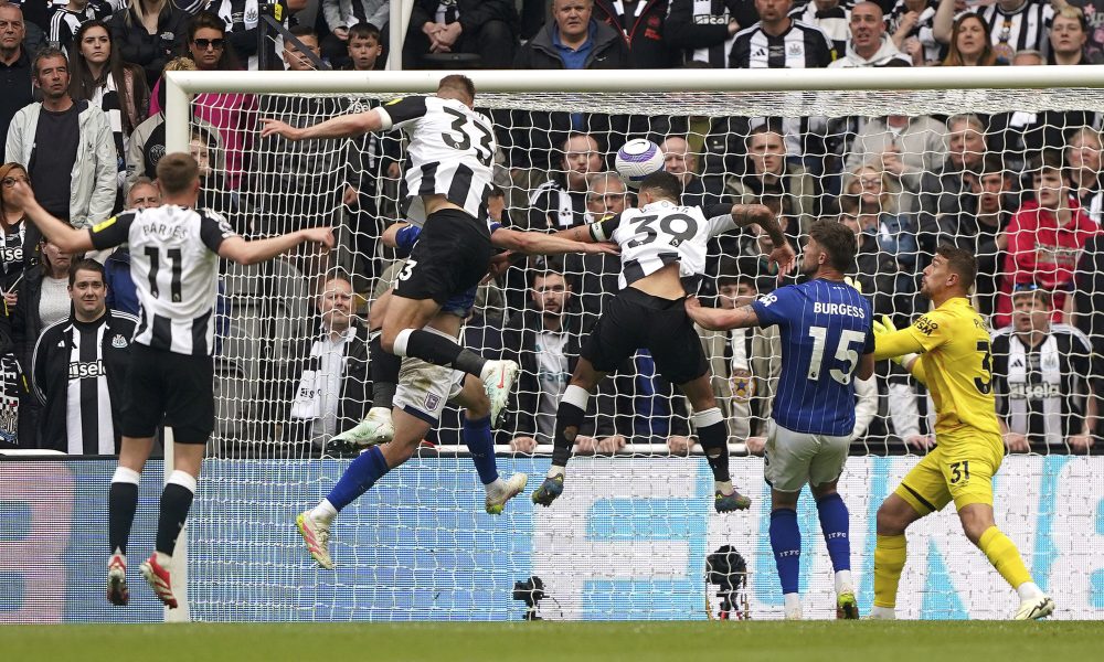 Premijer liga: Sve je jasno, ali bitka za elitu je sve žešća