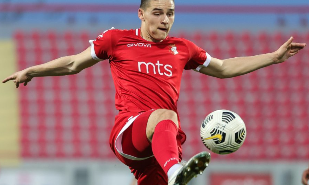 Kruševac na nogama! Fudbaler Napretka postaje Mesijev saigrač?