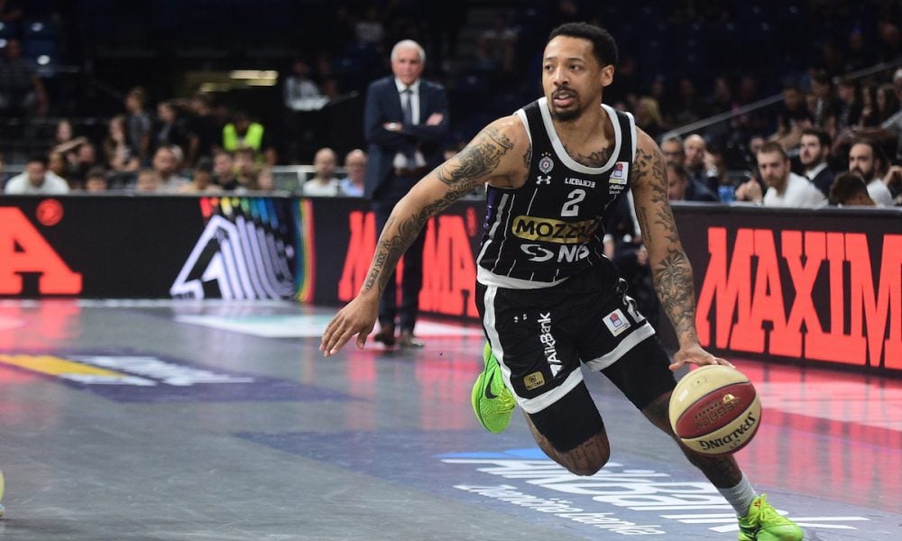 Lepa vest za navijače Partizana: Karlik Džons na treningu šutirao bacanja (VIDEO)