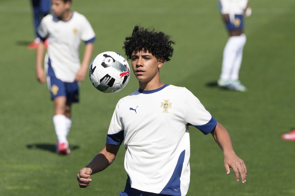 Očevi geni! Biće zvezda – Ronaldov sin dao dva gola Hrvatima