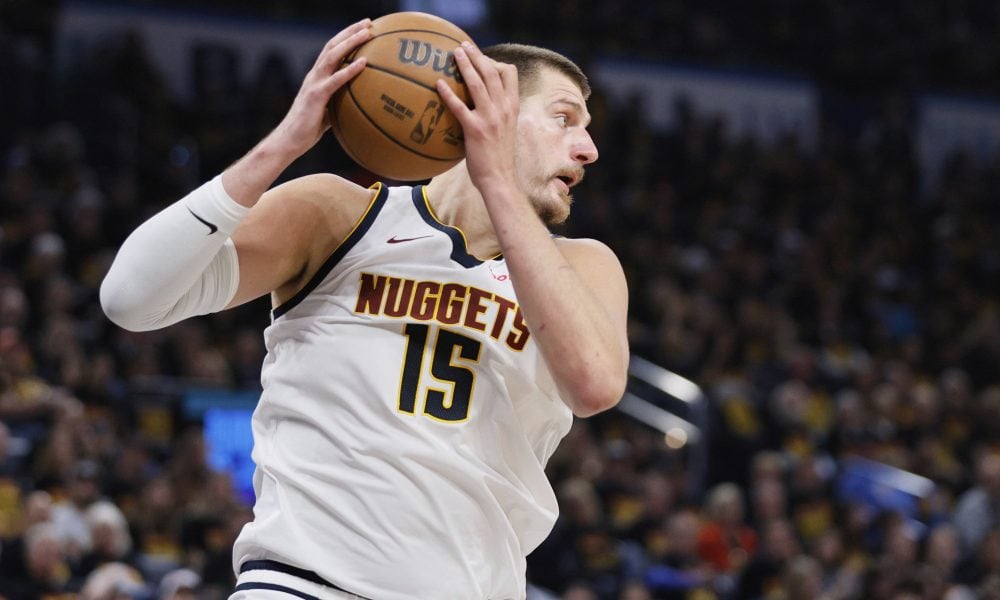 Jokić sleteo u Kinu, obožavatelji „poludeli“ za najboljim igračem sveta (VIDEO)