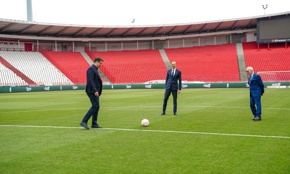 Bakmaz izveo početni udarac na „Marakani“ u čast saradnje MaxBet Sporta i Crvene zvezde