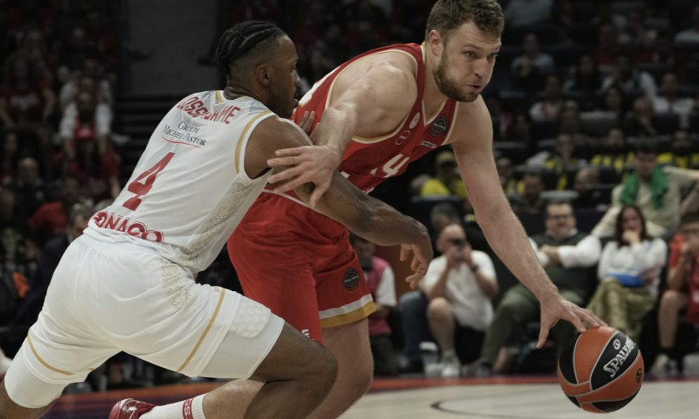 Zvezda nije na F4 u Abu Dabiju, ali joj se pevalo u „Etihad areni“ (VIDEO)