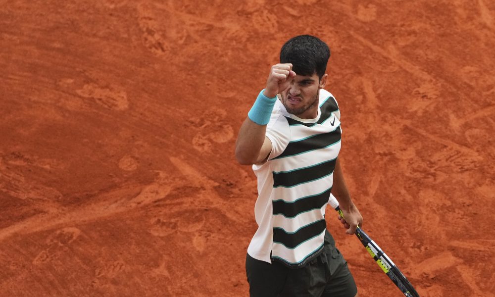 Finale kakvo Pariz nije video: Alkaraz u epskom meču slomio Sinera i odbranio titulu