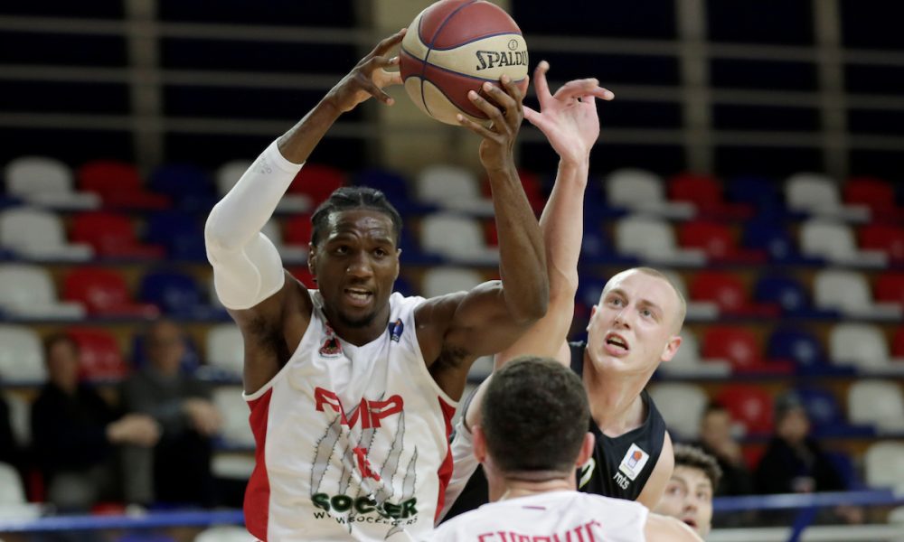 Izundu došao u Beograd i poslao kratku poruku pred početak treninga sa Zvezdom (VIDEO)
