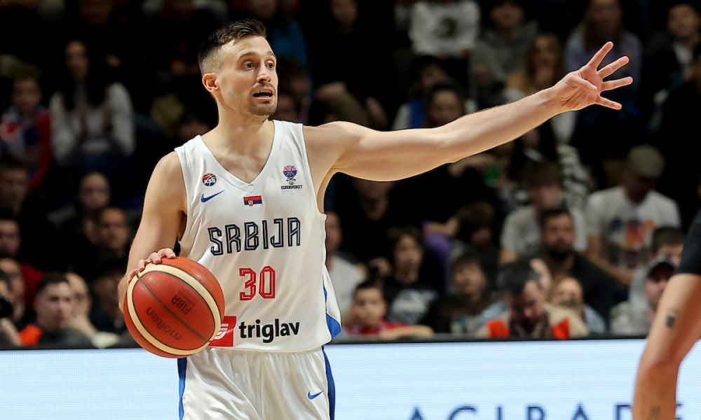 Povreda je prošlost, Avramović se vratio treninzima (VIDEO)