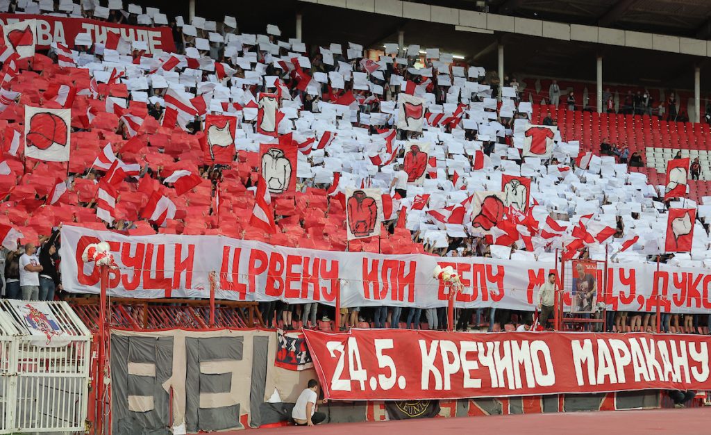 Zvezda poziva navijače da se učlane i podseća na brojne pogodnosti koje idu uz to