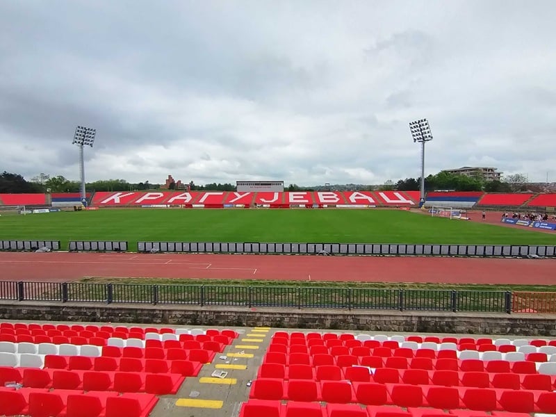 Prvo pojačanje u Kragujevcu: Iskusni levi bek stigao na „Čika Daču“ (FOTO)