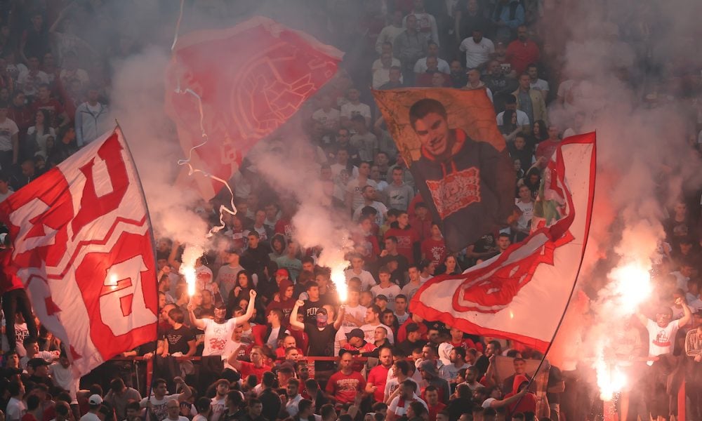 Navijači sa tribina poslali poruku pred sledeći Zvezdin meč na Marakani (FOTO)