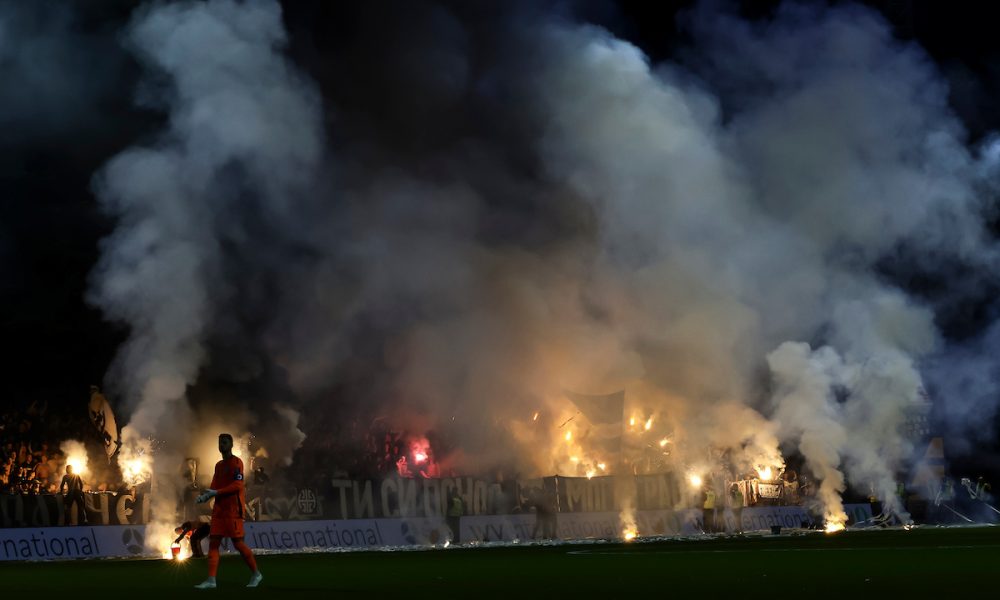 Bruka! UEFA strože kaznila Partizan zbog baklji, nego Ukrajince zbog skandiranja: „Ubij, Srbina“