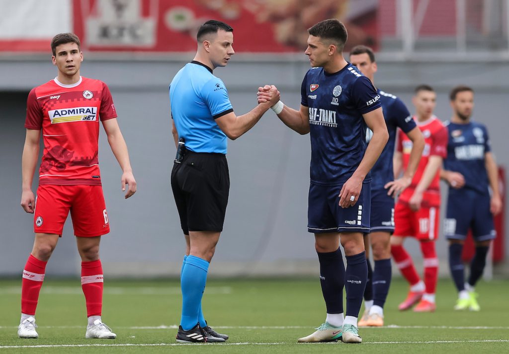 Srpski napadač se rastao sa Špancima! Ima ponudu iz Kazahstana