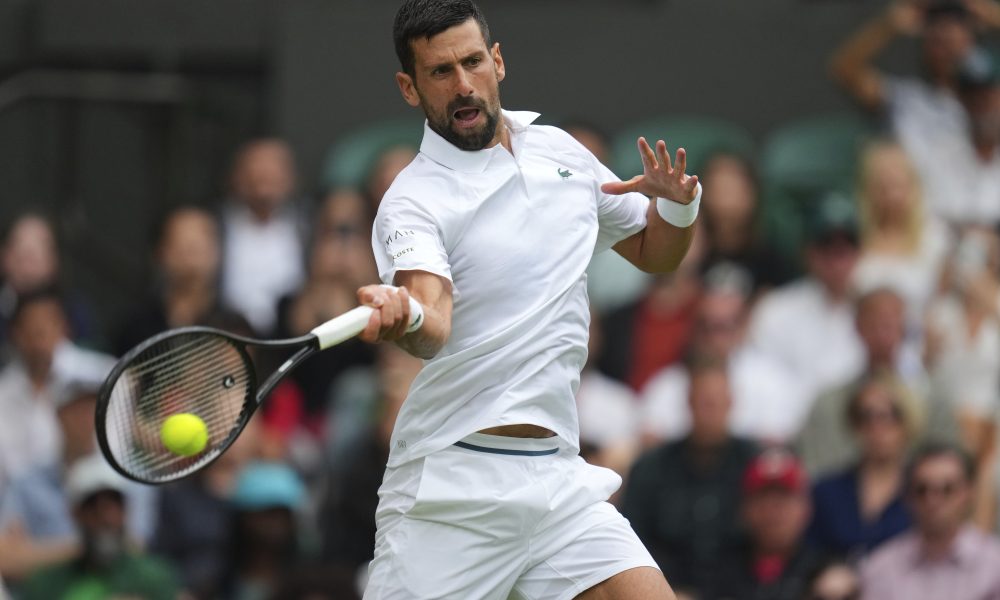 Zgazi, Nole, Australijanca kao londonsku travu!