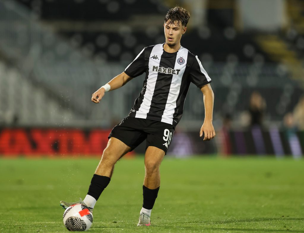 Ludnica pod Bagdalom: Majdevac sa dva brza gola šokirao crno-bele, Kostići vratili Partizanu plus tri! (VIDEO)