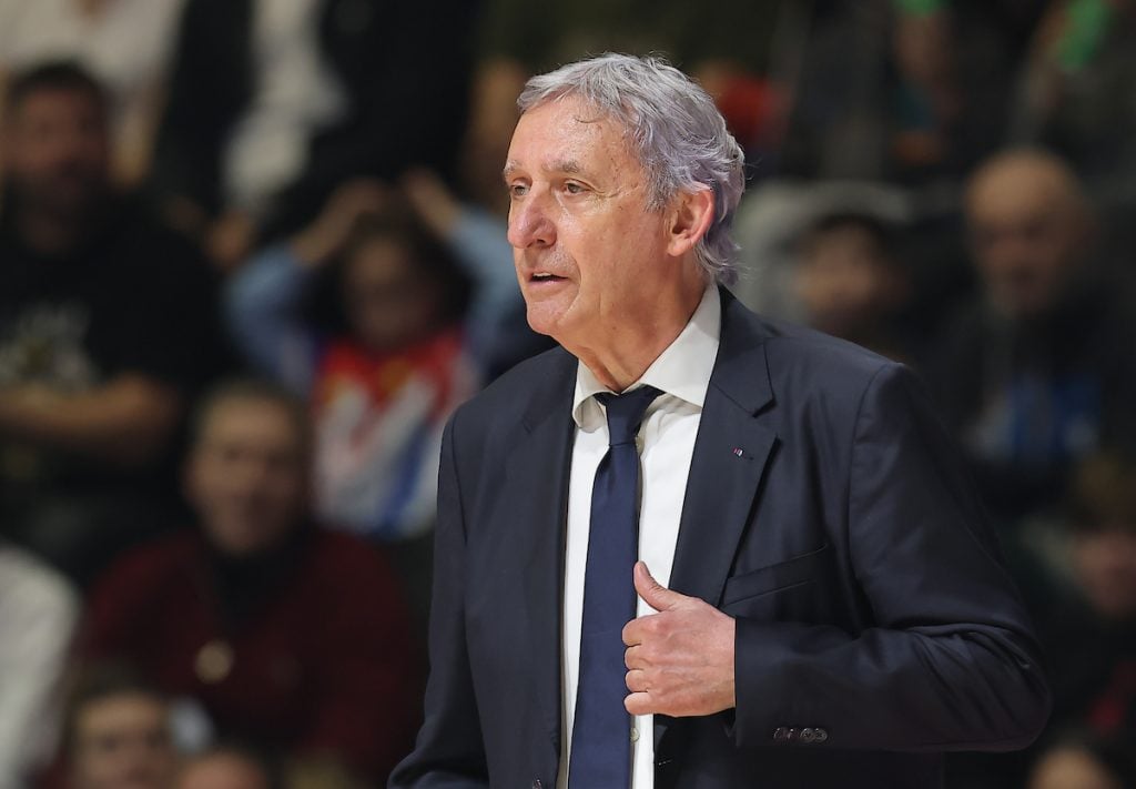 SAZNAJEMO Evo ko bi trebalo da zameni Pešića na kormilu „orlova“