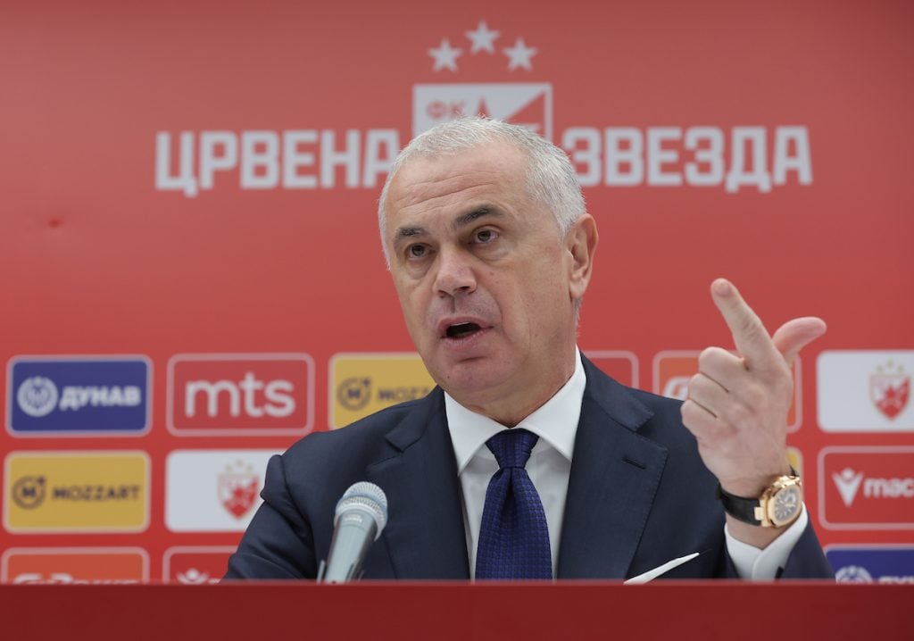 Po džepu: Fudbaleri Crvene zvezde oštro kažnjeni za izdanje u Bragi