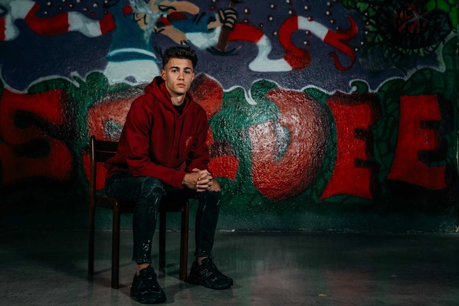 Krilni napadač predstavljen u Belgiji (FOTO)