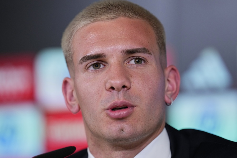 Mastantuono predstavljen u Realu: Daću svoj život ovom dresu