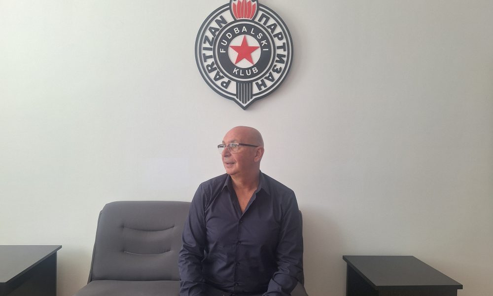 ČETIRI DECENIJE TUGE I BOLA Goran Mance za MBS o bratu Draganu, čuvenoj proslavi na kolenima, suzama posle Kostićevog gola…