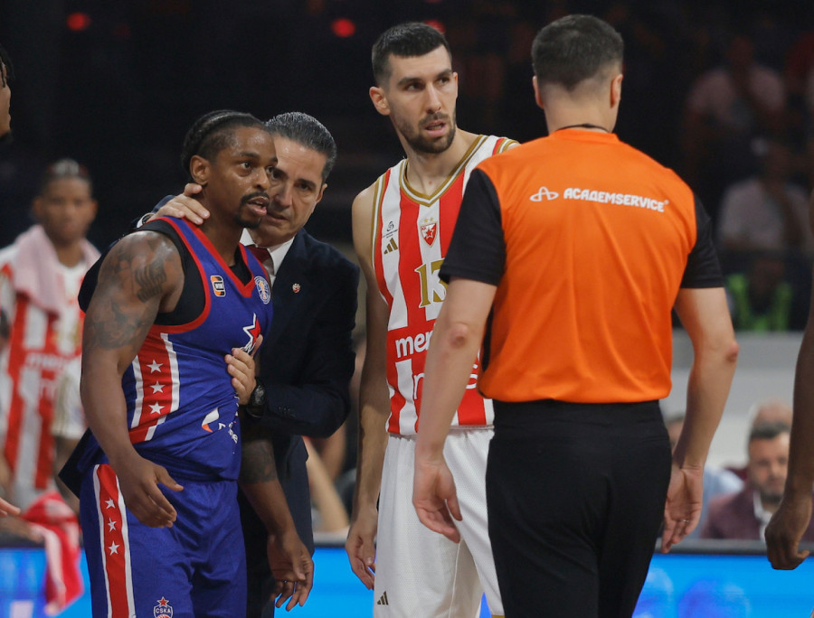 Zvezda nije spremna za novu sezonu, CSKA ubedljiv u Areni!