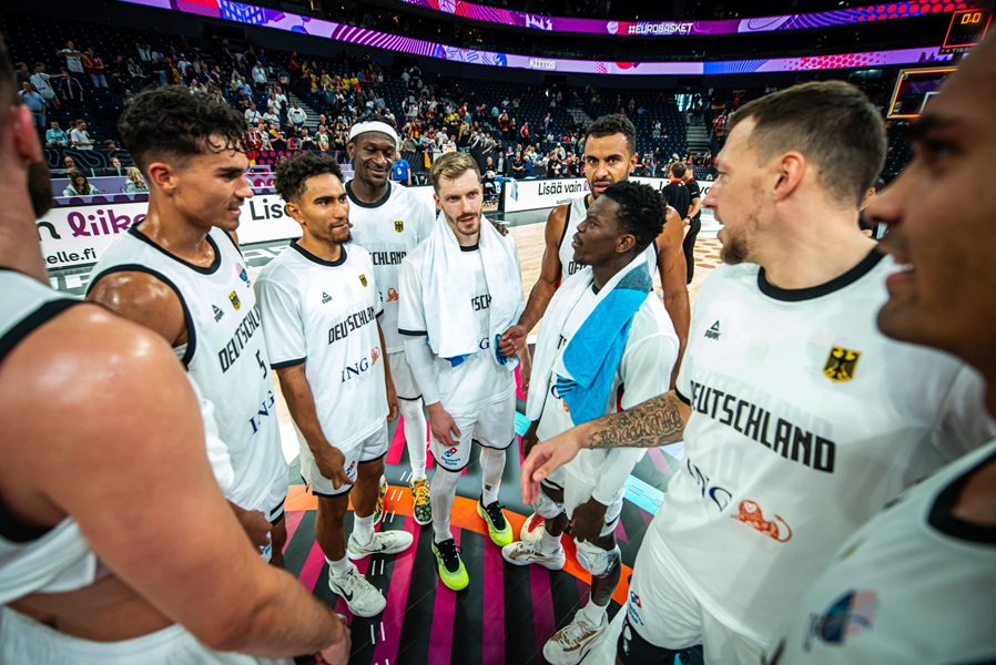 Nemci ponizili Britance, pa objavili da igrač Bajerna mora na operaciju