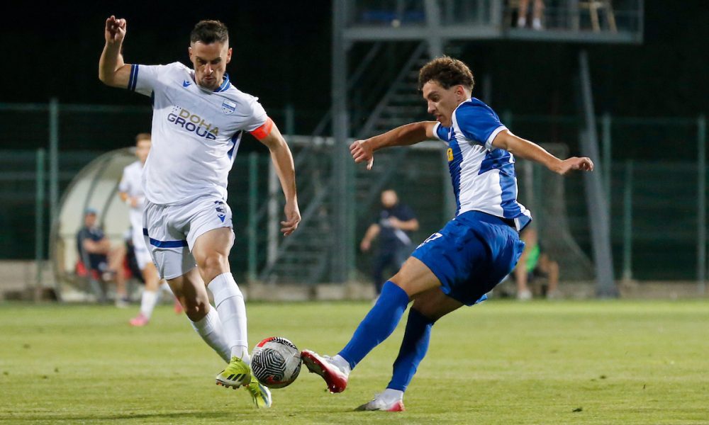 Dobar fudbal u Staroj Pazovi: Tresle se prečka i stative, mreža dva puta