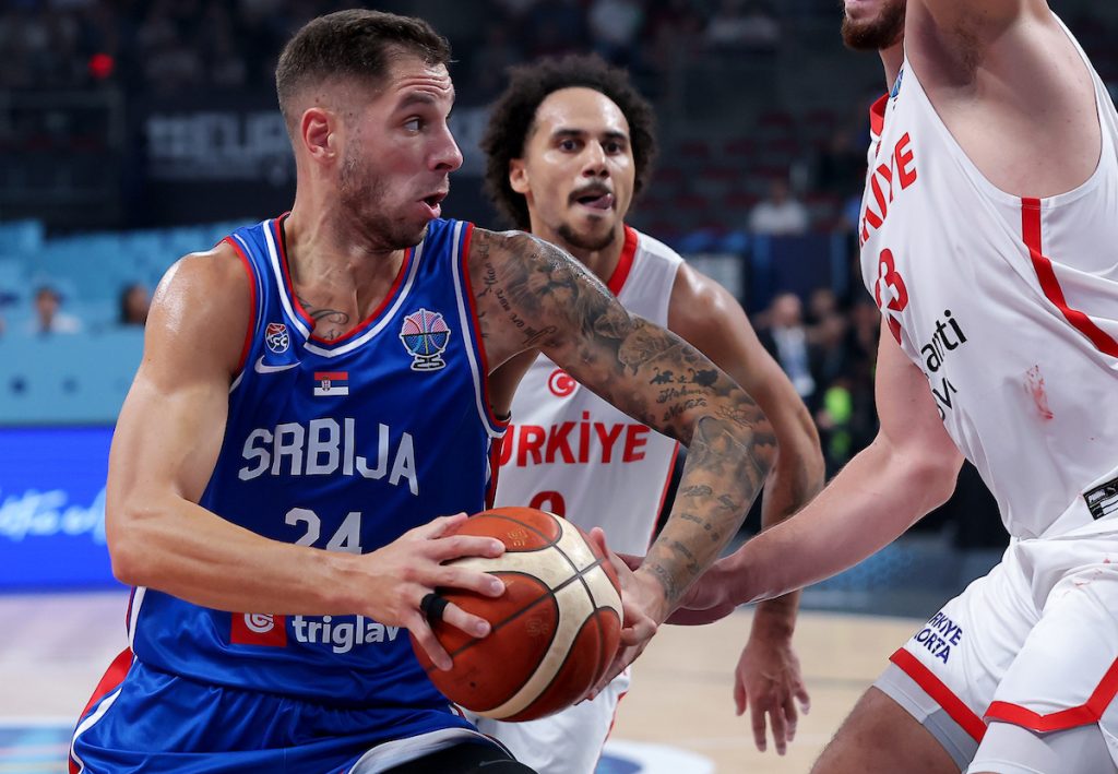 Dobra izdanja sa Evrobasketa se isplatila: Stefan Jović potpisuje za evroligaša!