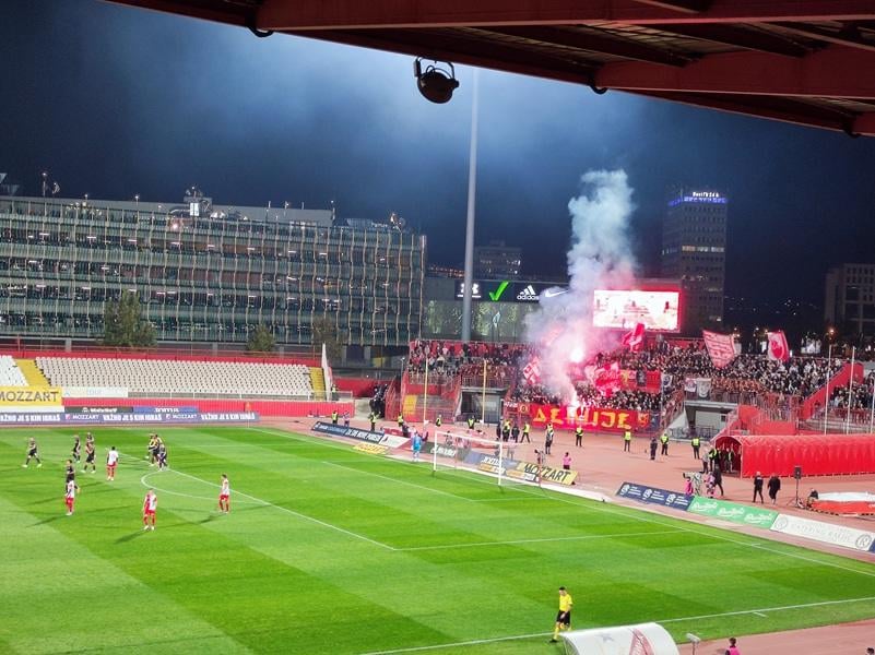 Katai pogodio, Zapad mu zviždao, pa „Delije“ odgovorile dobro poznatom pesmom (VIDEO)