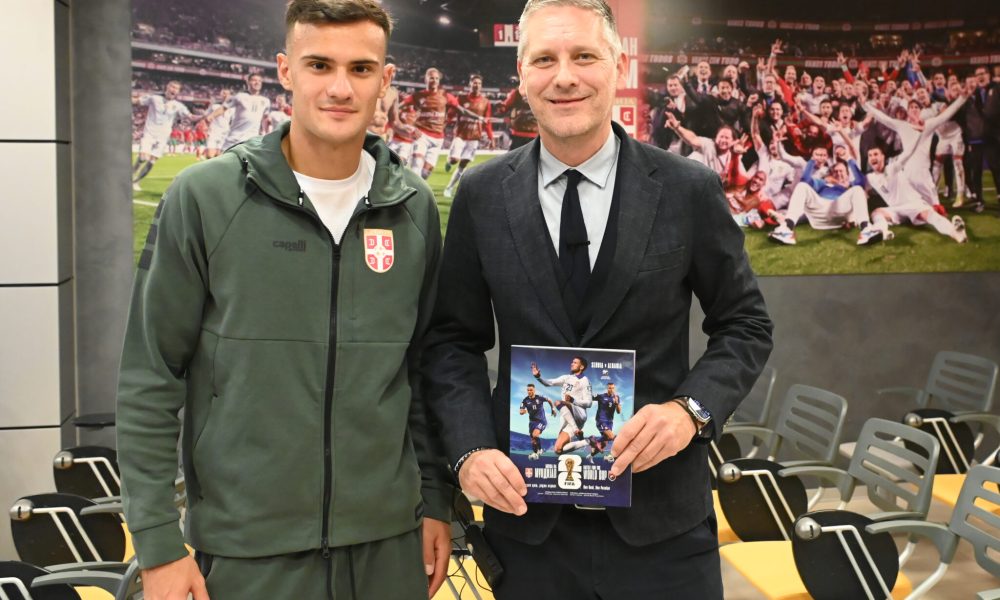 Stanković: Da se prvo pogleda grb Srbije, pa onda prezime (VIDEO)