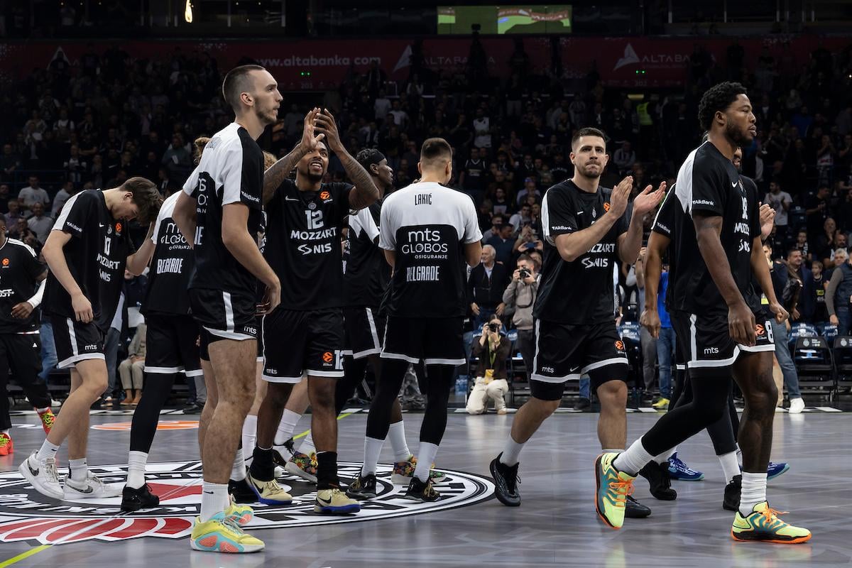 Desetkovani Partizan traži pobedu protiv Pariza (FOTO)